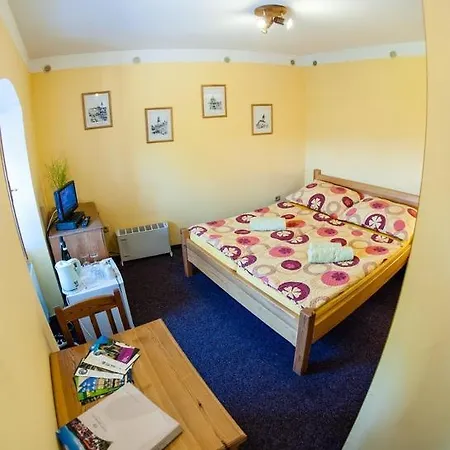 Svet 게스트하우스 3*